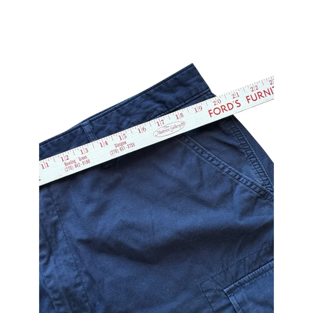 Levi's Men's Cargo Shorts Size 40 Navy Blue 100%‎ Cotton Multi-Pocket Utility